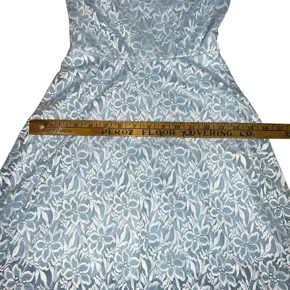Disney Cinderella Lace Dress Baby Blue Floral Ruffle Flutter Sleeve Tulle Hem SM - Picture 8 of 9